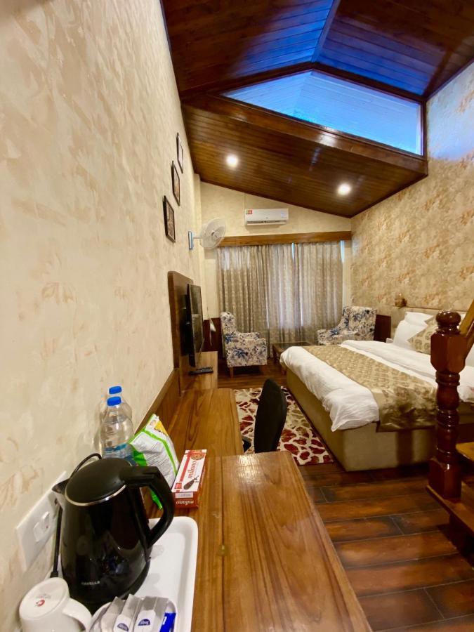 Royal Castle Hotel Kasol Eksteriør billede